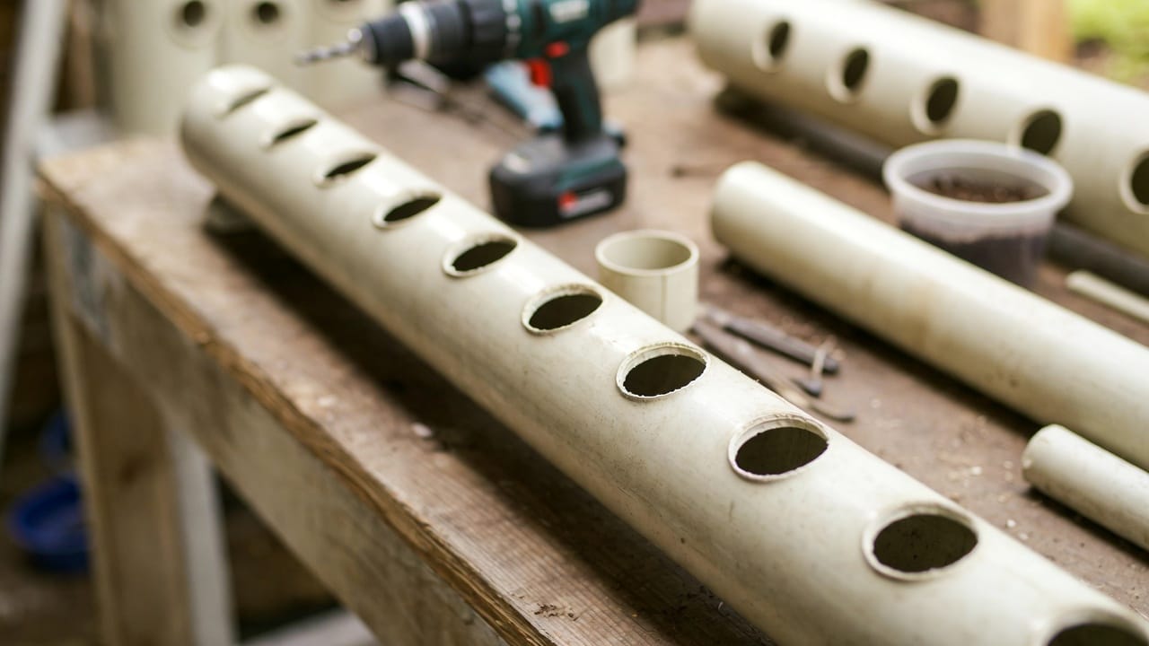 DIY vertical hydroponic tower, build hydroponic tower on a budget, affordable vertical hydroponics, cheap DIY hydroponics, budget hydroponic tower,Vertical garden tower hydroponics, Home hydroponic system